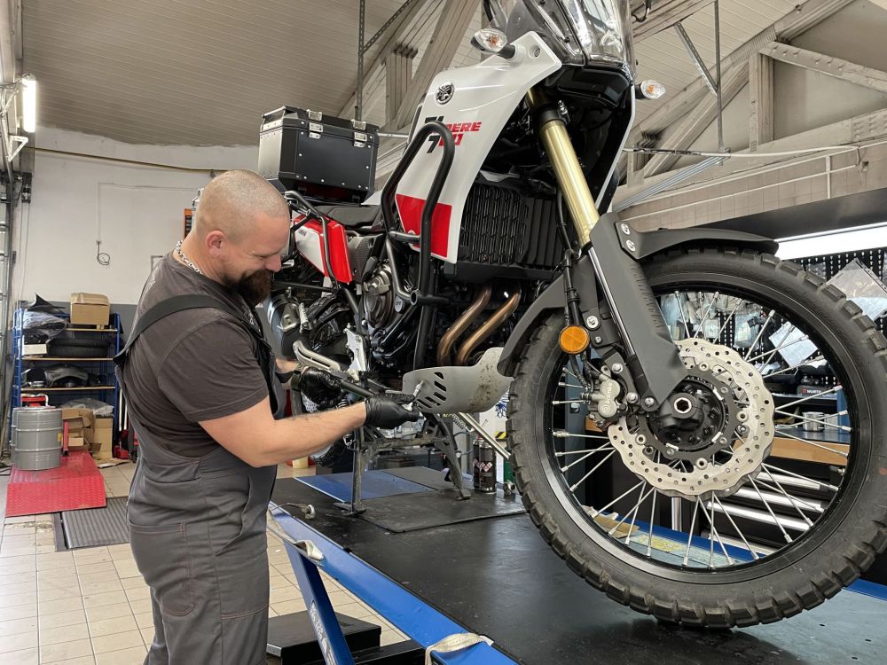 Mechanik motocyklů